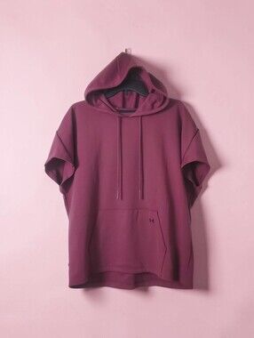 NEW Under Armour Women's Burgundy Short-Sleeve Hoodie Sweatshirt Size Medium